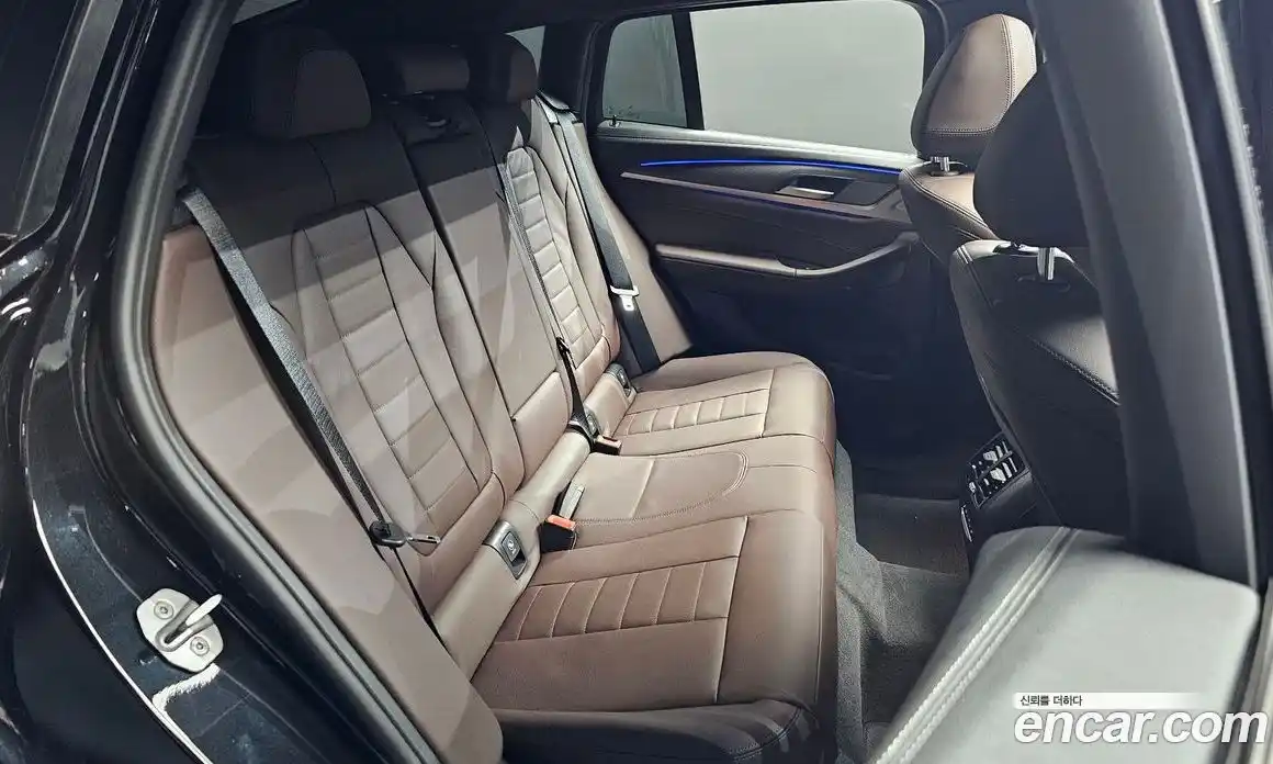 BMW X4 2025 2.0 автомат (гидро), фото 17