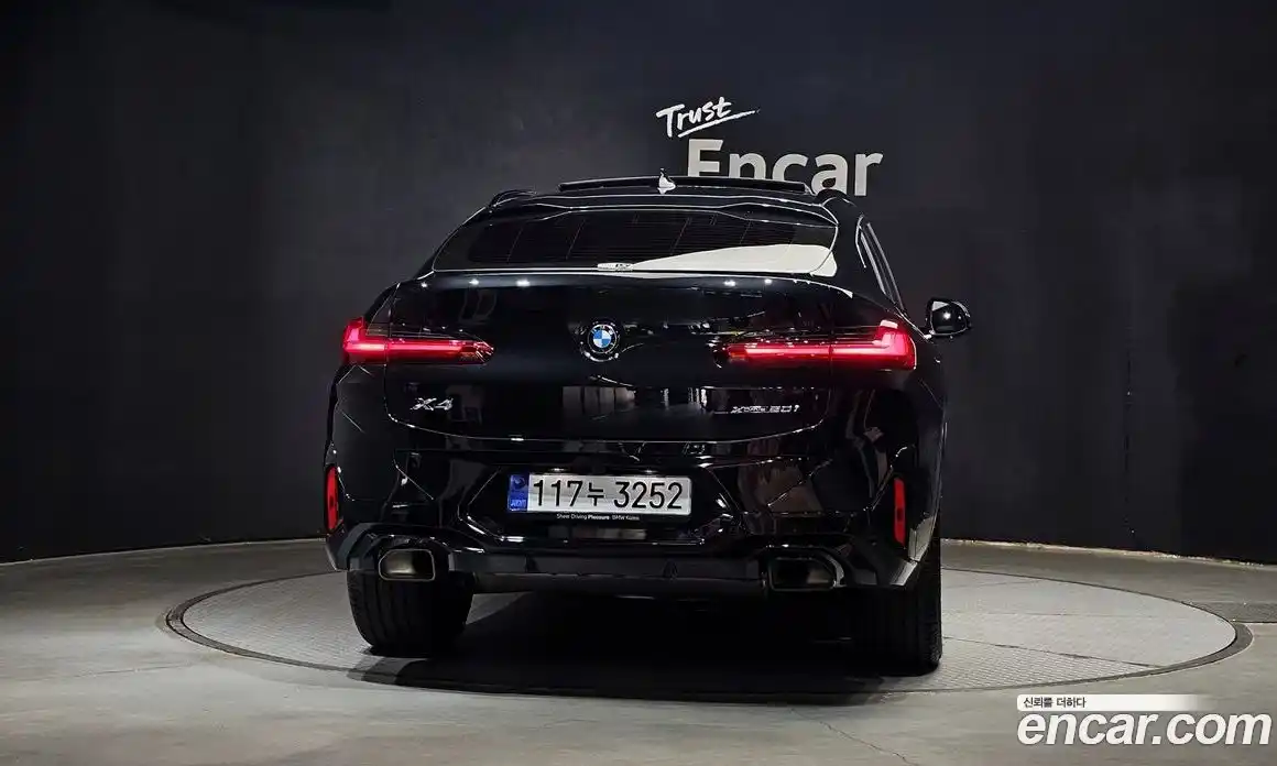 BMW X4 2025 2.0 автомат (гидро), фото 4