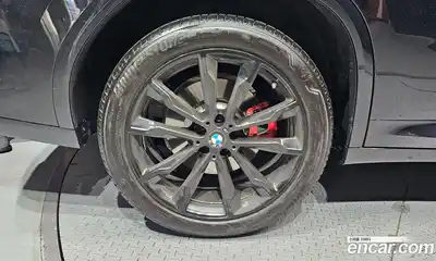 BMW X4 2025 2.0 автомат (гидро), миниатюра 5