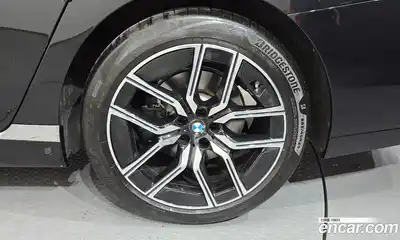 BMW 7 серия 2025 3.0 автомат (гидро), миниатюра 7