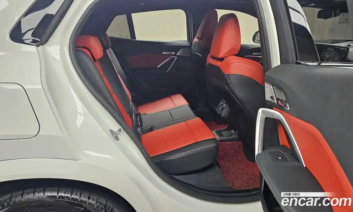 BMW X2 2025 2.0 автомат (гидро), фото 17
