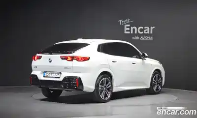 BMW X2 2025 2.0 автомат (гидро), миниатюра 2