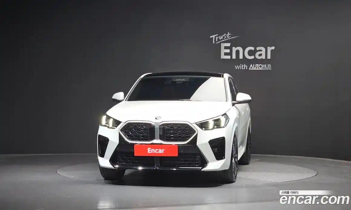 BMW X2 2025 2.0 автомат (гидро), фото 3