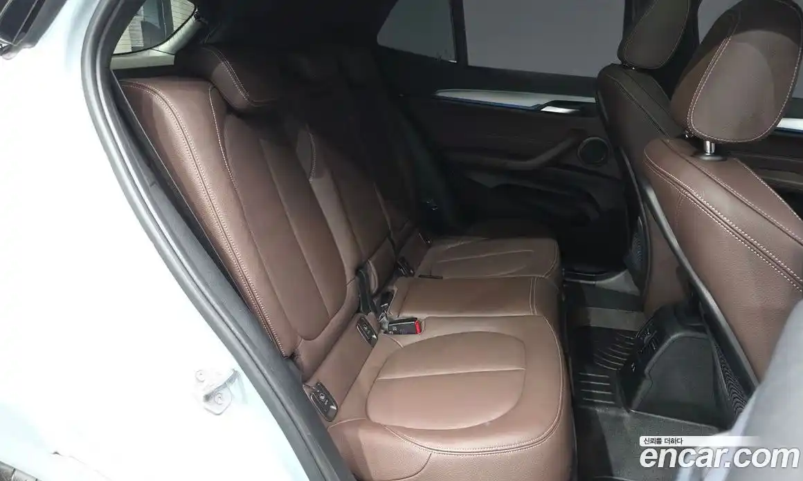 BMW X2 2023 2.0 автомат (гидро), фото 12