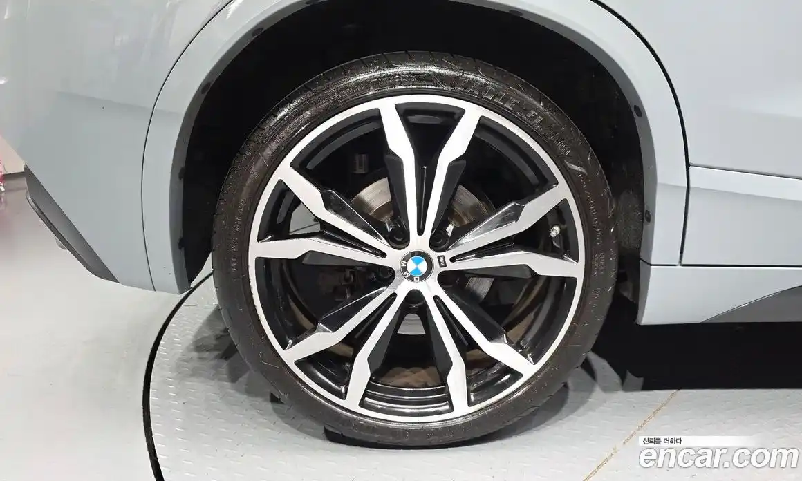BMW X2 2023 2.0 автомат (гидро), фото 5