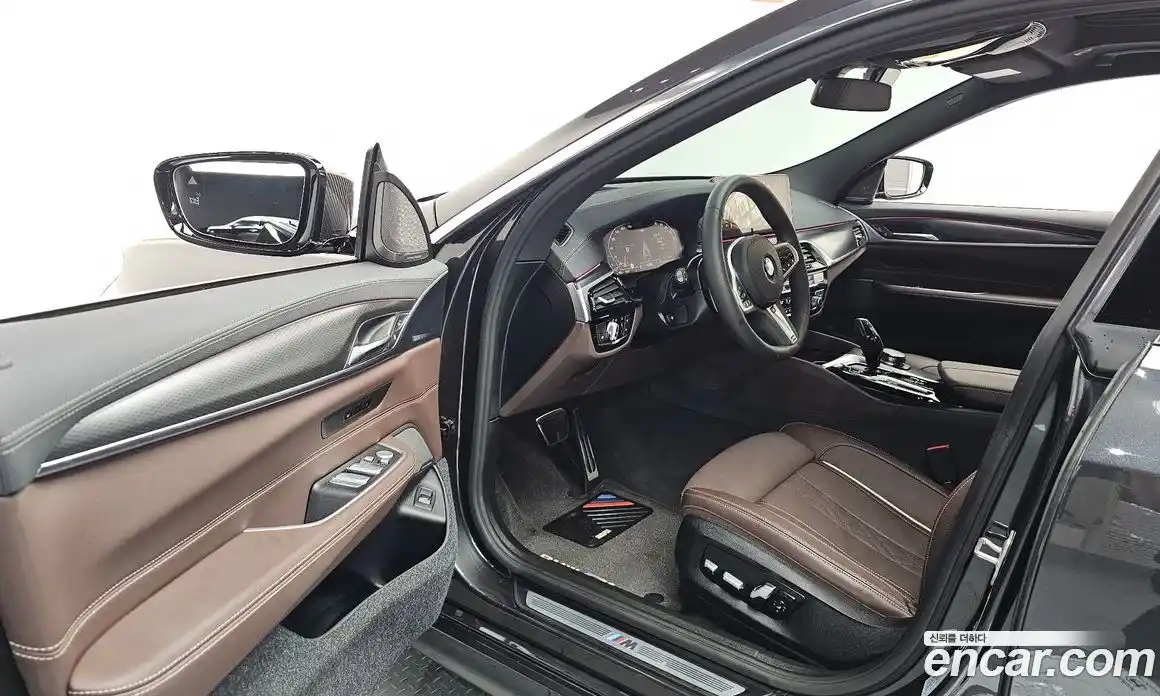 BMW 6 серия 2024 2.0 автомат (гидро), фото 13