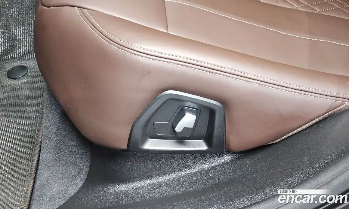 BMW 6 серия 2024 2.0 автомат (гидро), фото 30