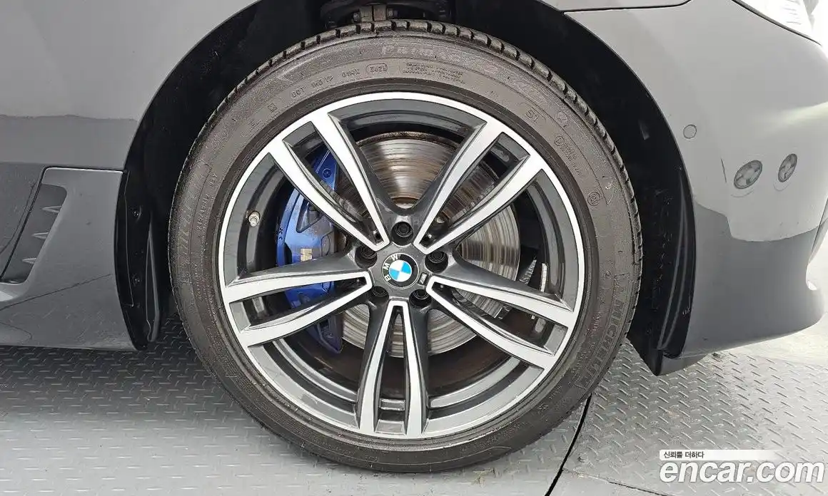 BMW 6 серия 2024 2.0 автомат (гидро), фото 7