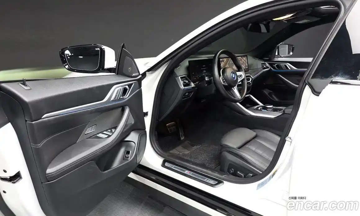 BMW i4 2024 0.2 автомат (гидро), фото 13