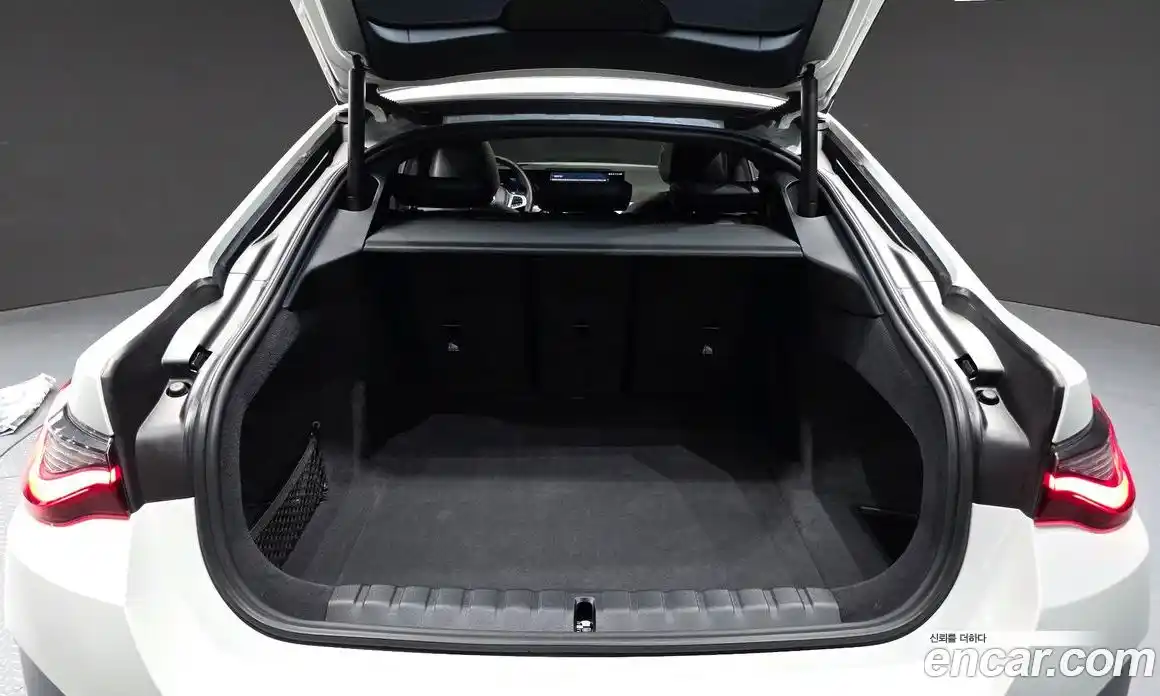 BMW i4 2024 0.2 автомат (гидро), фото 34