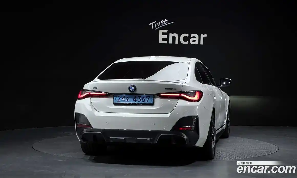 BMW i4 2024 0.2 автомат (гидро), фото 4