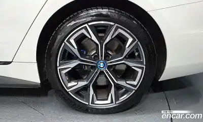 BMW i4 2024 0.2 автомат (гидро), миниатюра 7