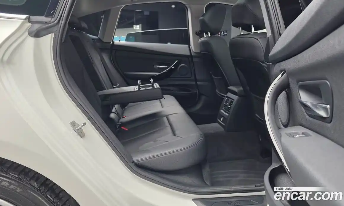 BMW 3 серия 2020 2.0 автомат (гидро), фото 18