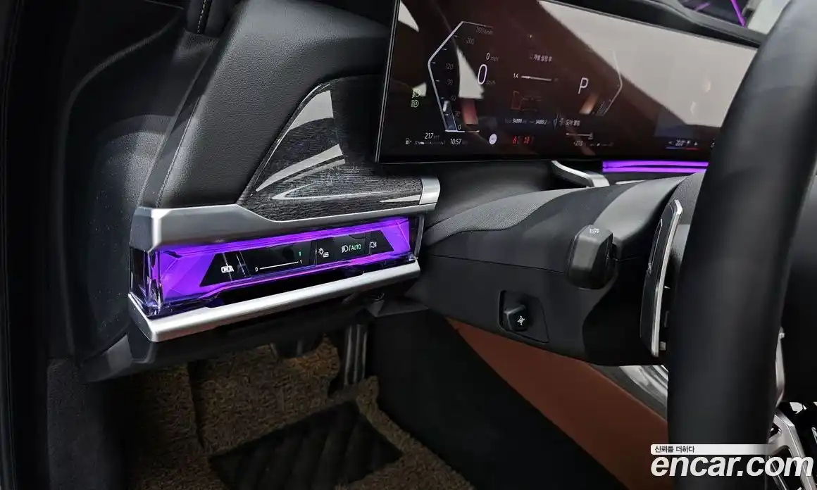 BMW 7 серия 2024 3.0 автомат (гидро), фото 33