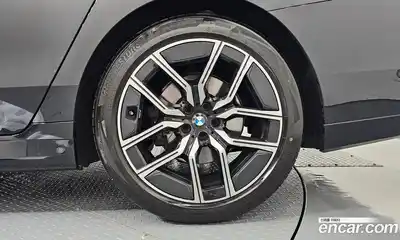 BMW 7 серия 2024 3.0 автомат (гидро), миниатюра 6