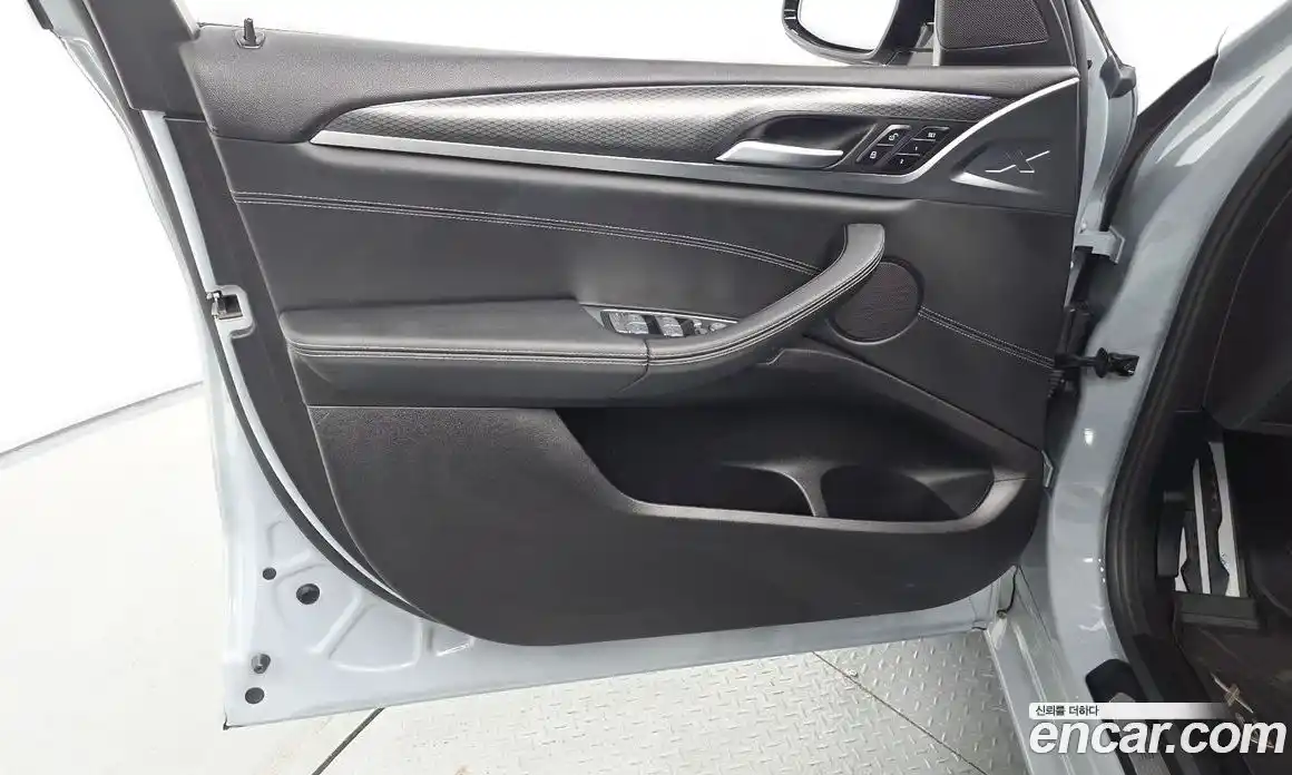 BMW X3 2022 2.0 автомат (гидро), фото 14