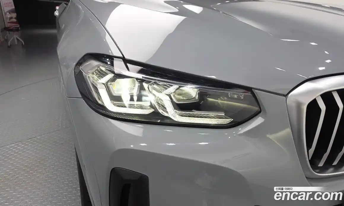 BMW X3 2022 2.0 автомат (гидро), фото 8