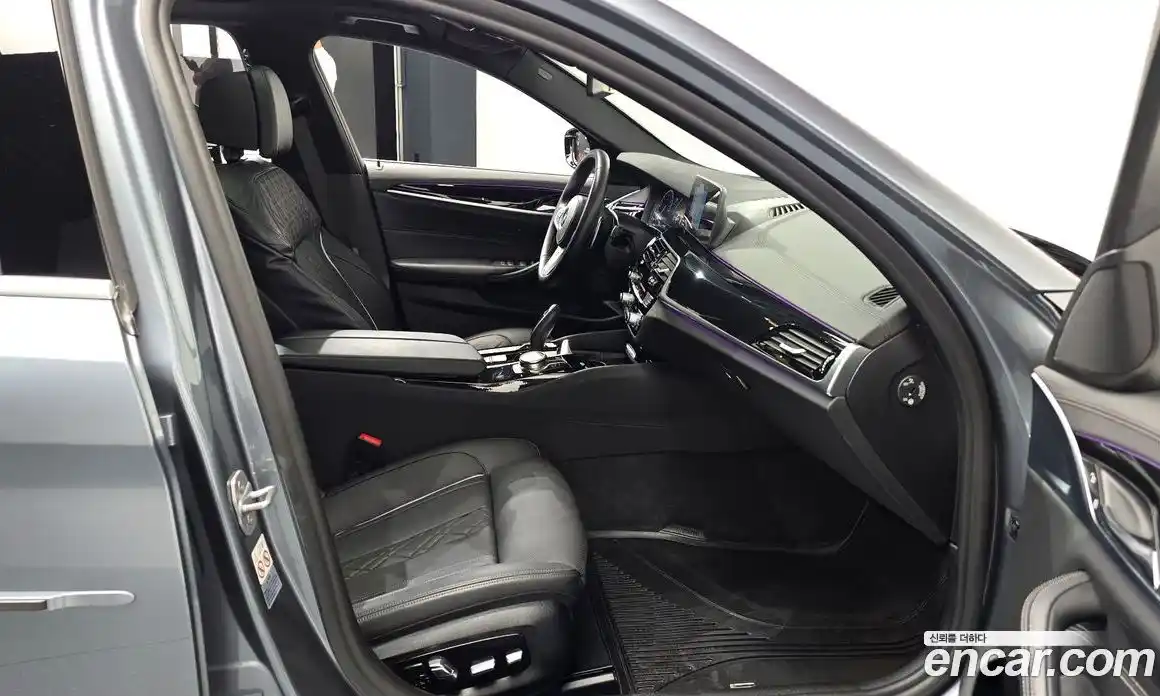 BMW 5 серия 2019 2.0 автомат (гидро), фото 16