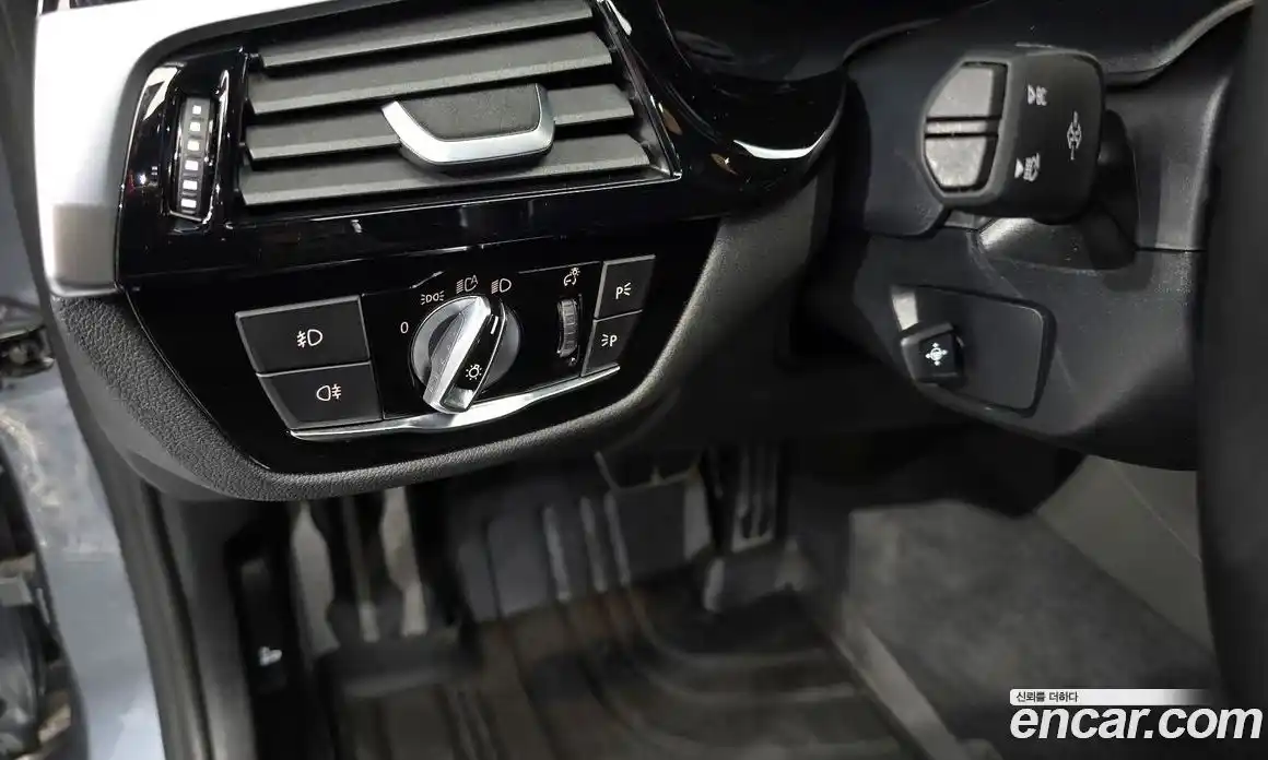 BMW 5 серия 2019 2.0 автомат (гидро), фото 27