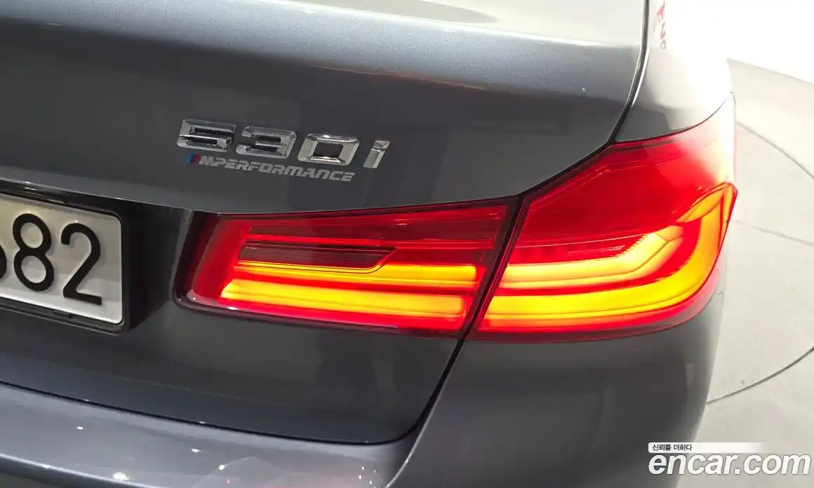 BMW 5 серия 2019 2.0 автомат (гидро), фото 9