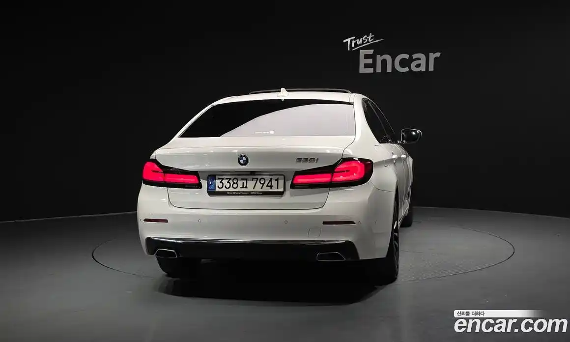 BMW 5 серия 2020 2.0 автомат (гидро), фото 4