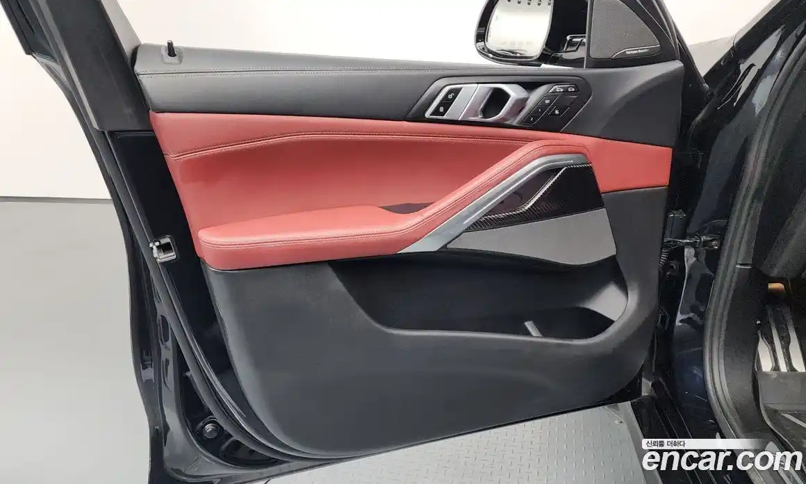 BMW X6 2019 3.0 автомат (гидро), фото 14