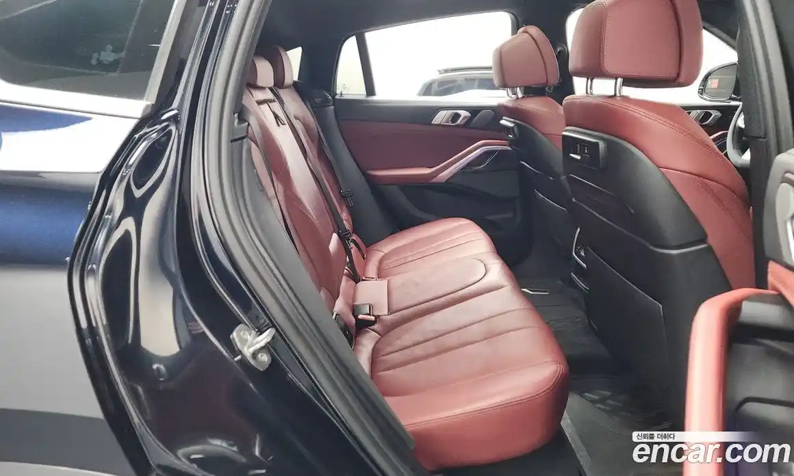 BMW X6 2019 3.0 автомат (гидро), фото 17