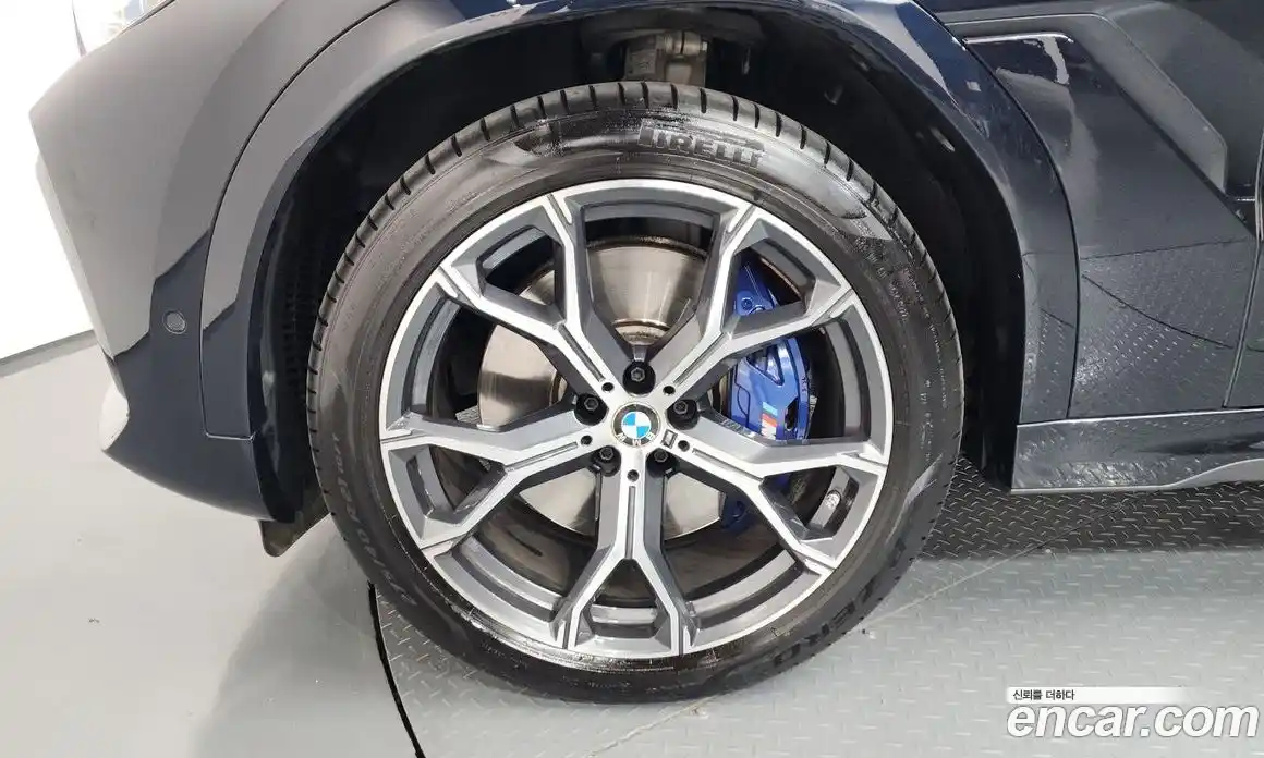 BMW X6 2019 3.0 автомат (гидро), фото 5