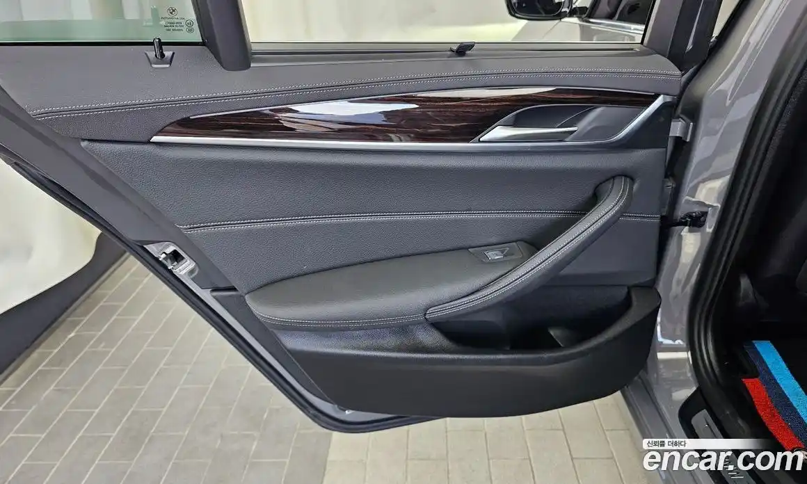 BMW 5 серия 2022 2.0 автомат (гидро), фото 15