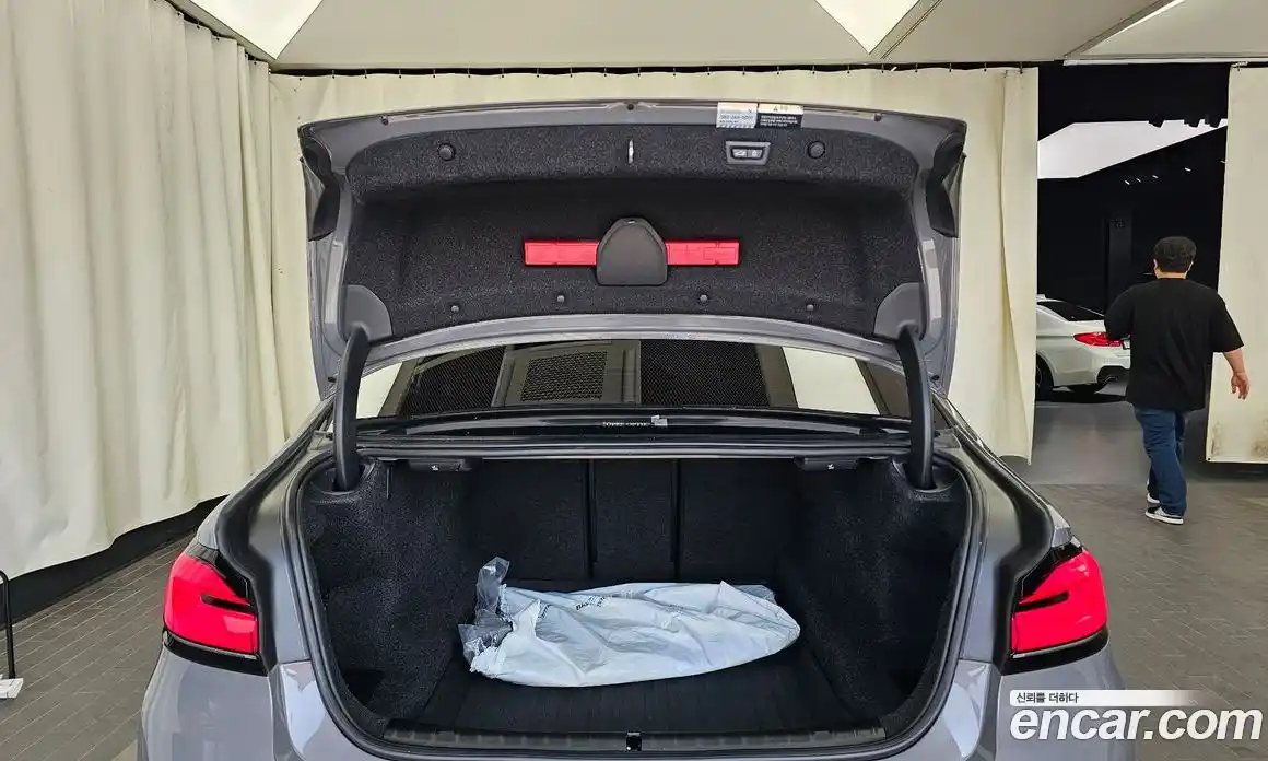 BMW 5 серия 2022 2.0 автомат (гидро), фото 26