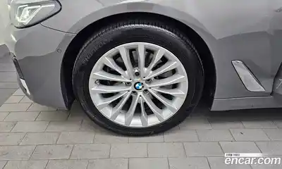 BMW 5 серия 2022 2.0 автомат (гидро), миниатюра 5
