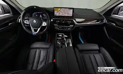 BMW 5 серия 2022 2.0 автомат (гидро), миниатюра 10