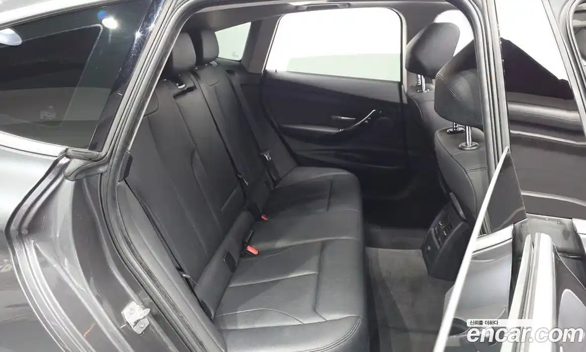 BMW 3 серия 2020 2.0 автомат (гидро), фото 17