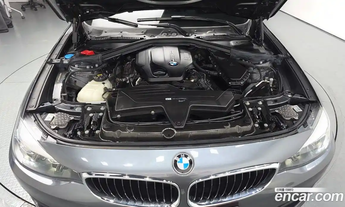 BMW 3 серия 2020 2.0 автомат (гидро), фото 6
