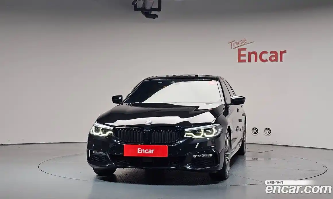 BMW 5 серия 2017 2.0 автомат (гидро), фото 3
