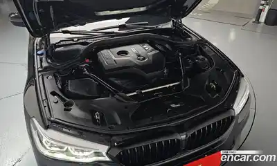 BMW 5 серия 2017 2.0 автомат (гидро), миниатюра 6