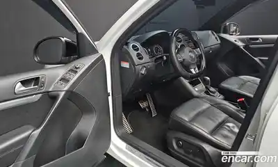 Volkswagen Tiguan 2015 2.0 автомат (гидро), миниатюра 11