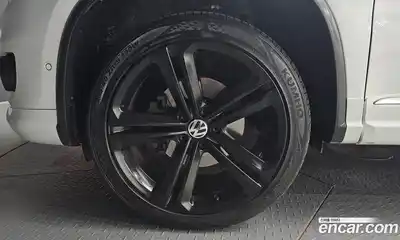 Volkswagen Tiguan 2015 2.0 автомат (гидро), миниатюра 5
