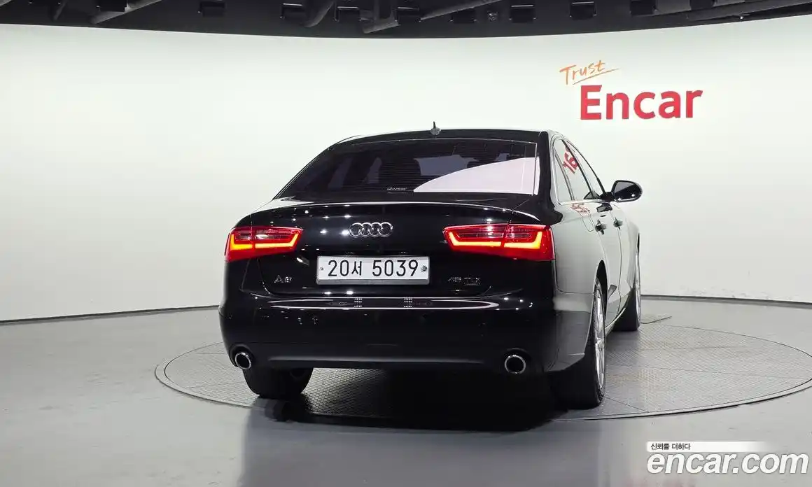 Audi A6 2015 3.0 автомат (гидро), фото 4