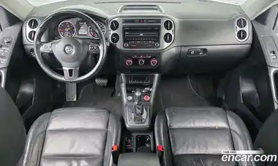 Volkswagen Tiguan 2013 2.0 автомат (гидро), миниатюра 7