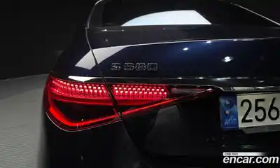 Mercedes-Benz S-Class 2023 4.0 гидро, миниатюра 9 Mercedes-Benz S-Class 2023 4.0 гидро, миниатюра 9
