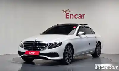 Mercedes-Benz E-Class, 2018, 32 011 км