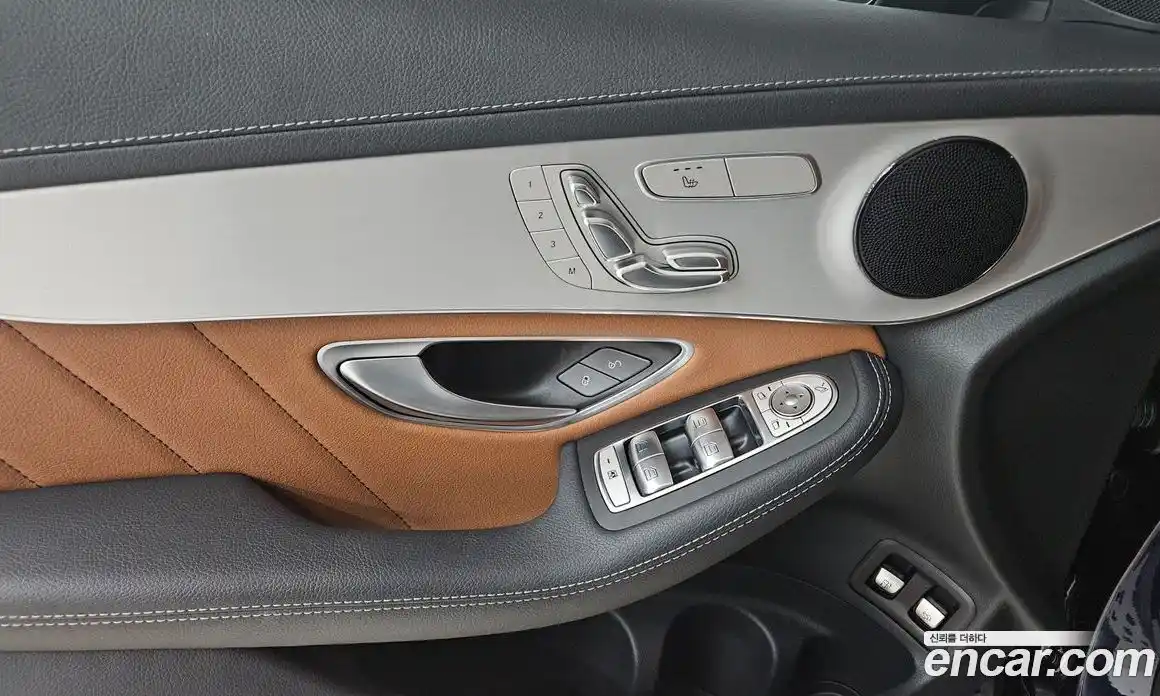 Mercedes-Benz GLC-Class 2022 2.0 гидро, фото 17 Mercedes-Benz GLC-Class 2022 2.0 гидро, фото 17