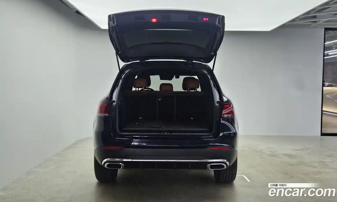Mercedes-Benz GLC-Class 2022 2.0 гидро, фото 20 Mercedes-Benz GLC-Class 2022 2.0 гидро, фото 20