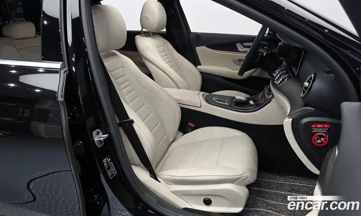 Mercedes-Benz E-Class 2023 2.0 автомат (гидро), фото 11