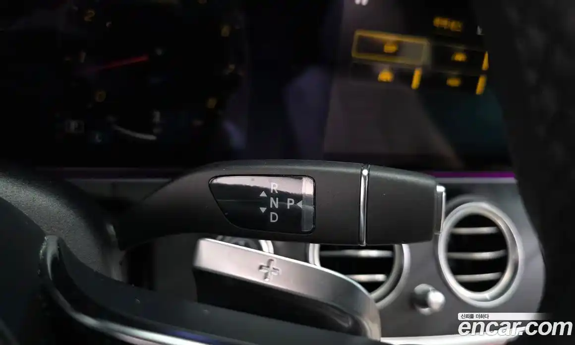 Mercedes-Benz E-Class 2023 2.0 автомат (гидро), фото 9