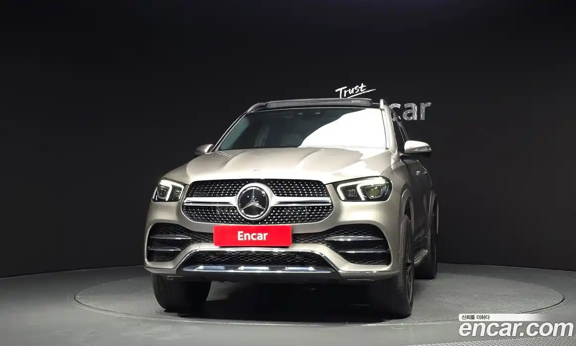 Mercedes-Benz GLE-Class 2021 3.0 гидро, фото 3 Mercedes-Benz GLE-Class 2021 3.0 гидро, фото 3