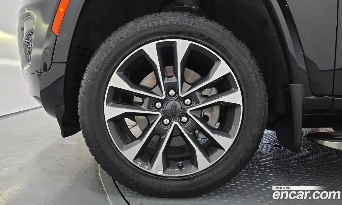 Jeep Cherokee 2022 3.6 автомат (гидро), фото 5