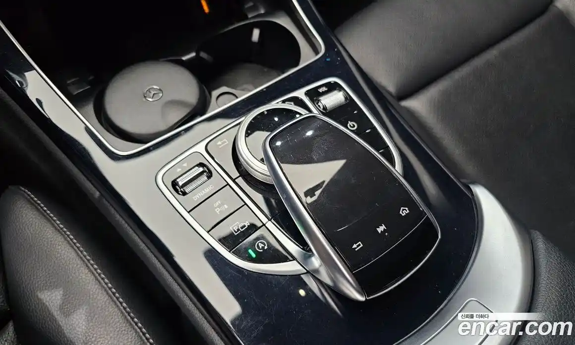 Mercedes-Benz C-Class 2019 2.0 гидро, фото 24 Mercedes-Benz C-Class 2019 2.0 гидро, фото 24