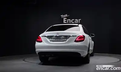 Mercedes-Benz C-Class 2019 2.0 гидро, миниатюра 4 Mercedes-Benz C-Class 2019 2.0 гидро, миниатюра 4
